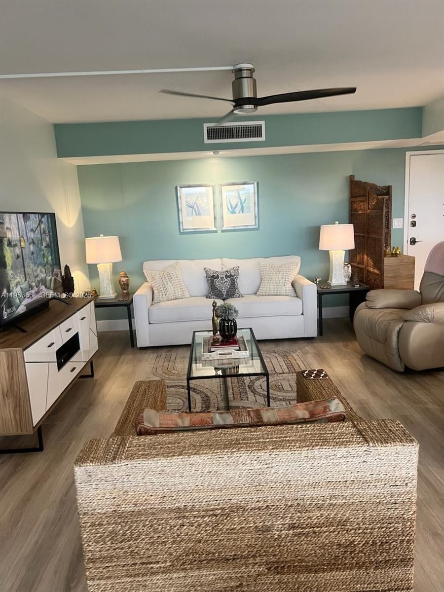 COUNTRY CLUB TOWERS CONDO - Residential