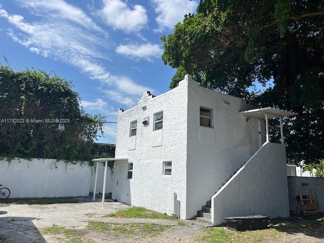 5434 NW 5th Ave