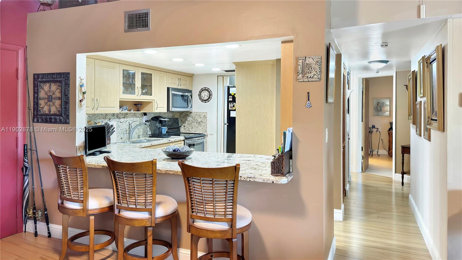 FUTURA SANSOVINO CONDO - Residential