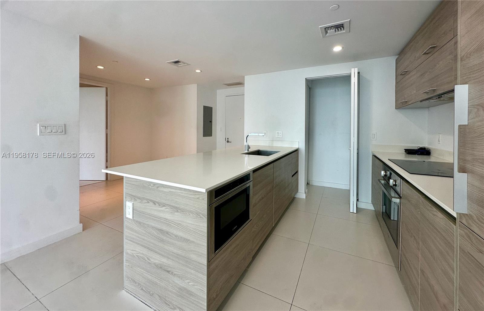 1300 S MIAMI AVENUE CONDO - Residential Lease