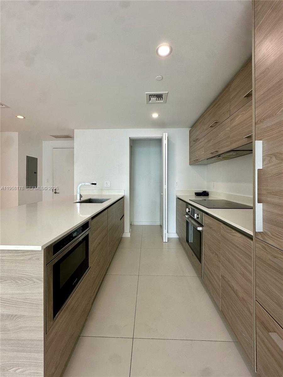 1300 S MIAMI AVENUE CONDO - Residential Lease