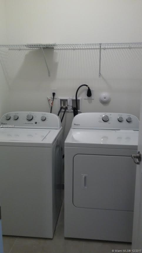 Doral Cay - Residential Lease