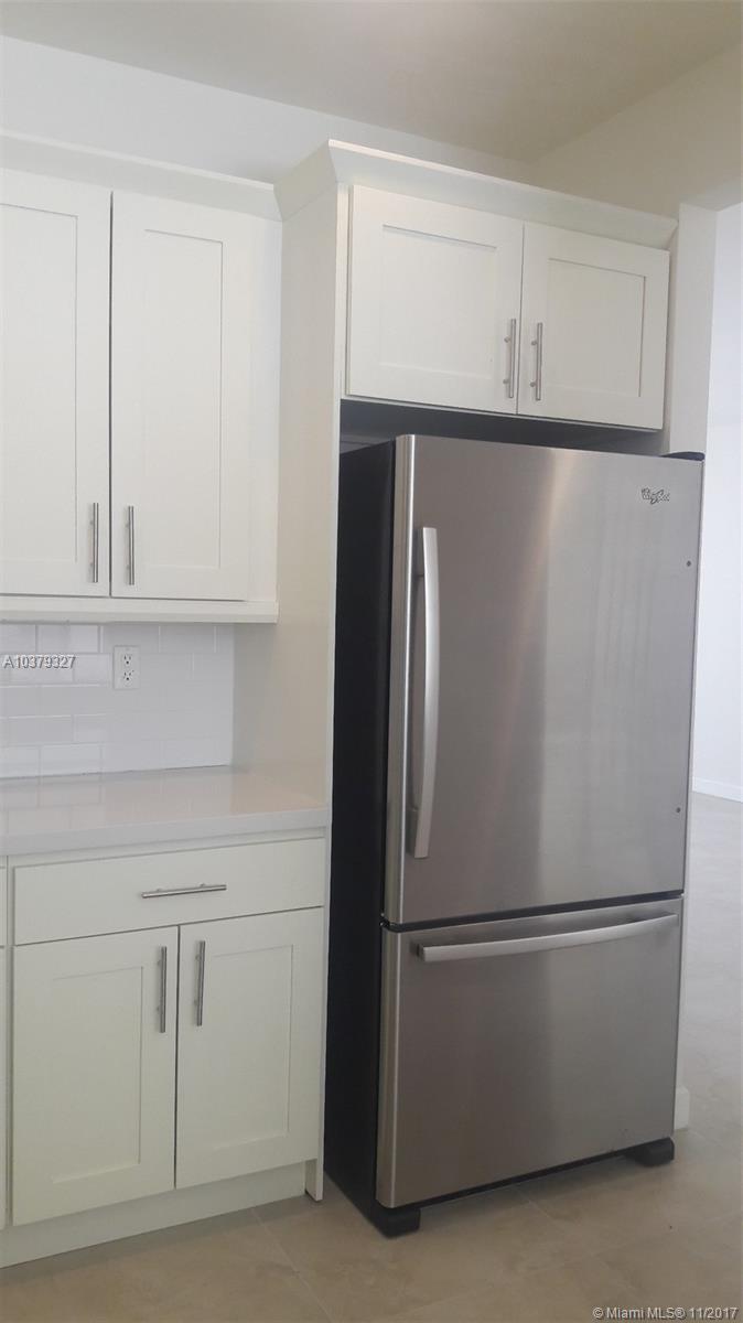 Doral Cay - Residential Lease