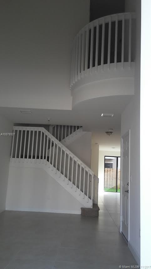 Doral Cay - Residential Lease