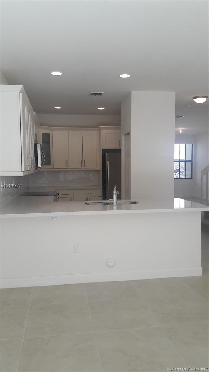 Doral Cay - Residential Lease