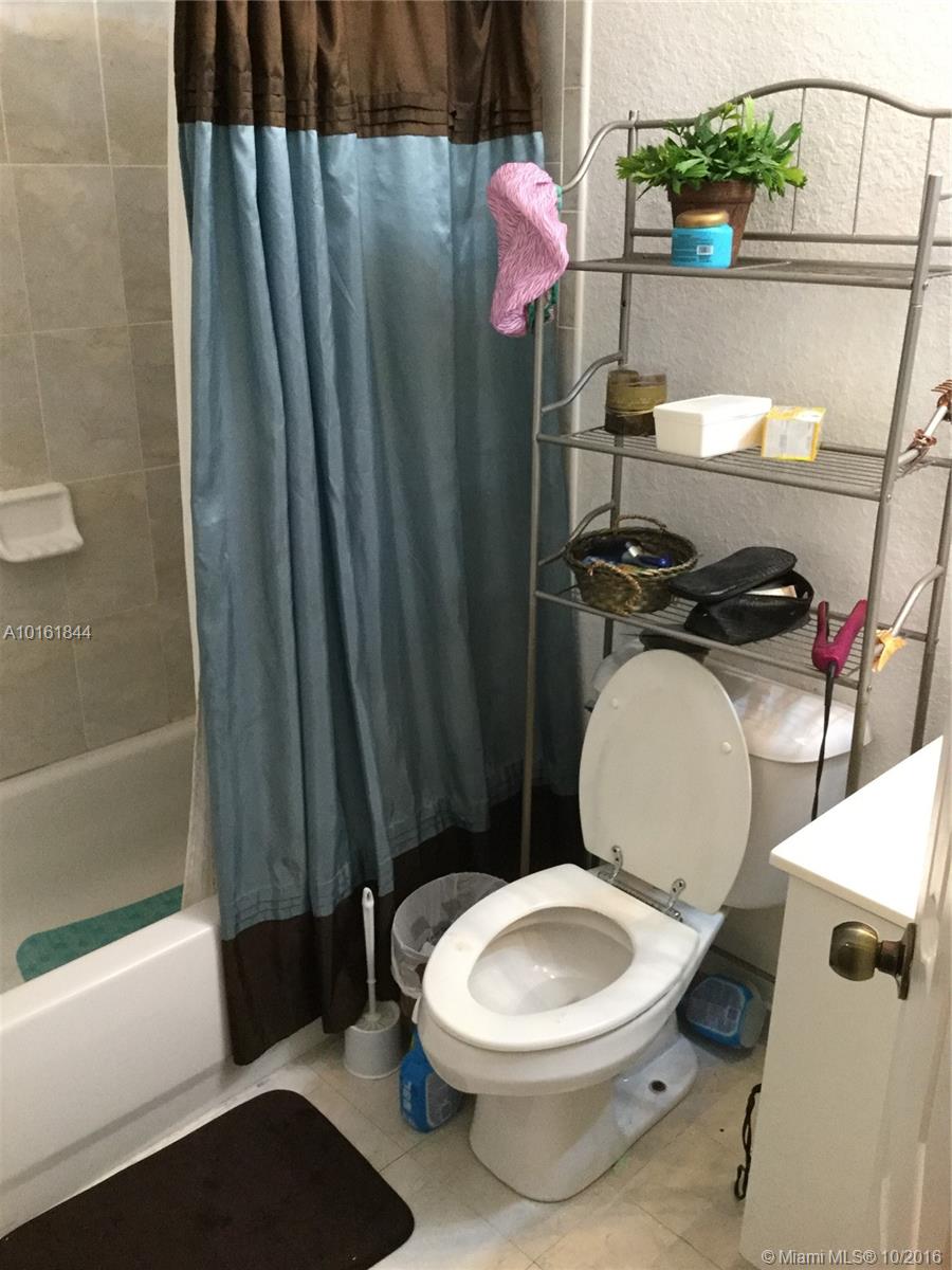 Kendall Greens Condo - Residential Lease