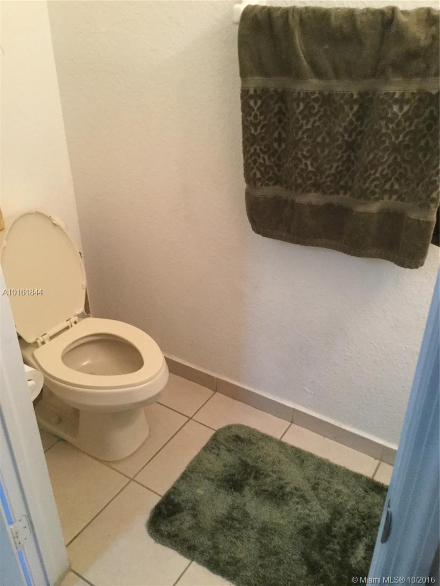 Kendall Greens Condo - Residential Lease