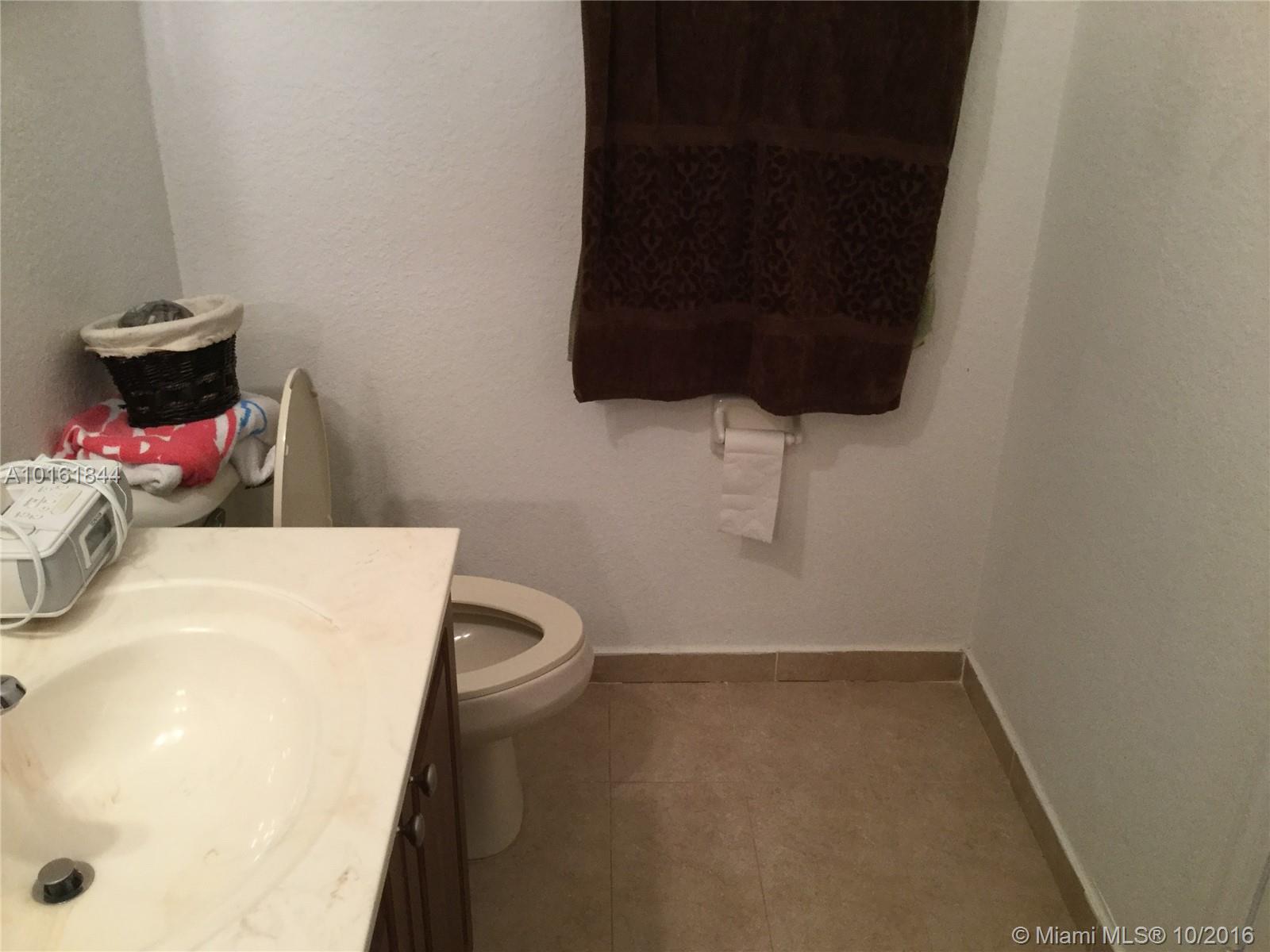 Kendall Greens Condo - Residential Lease