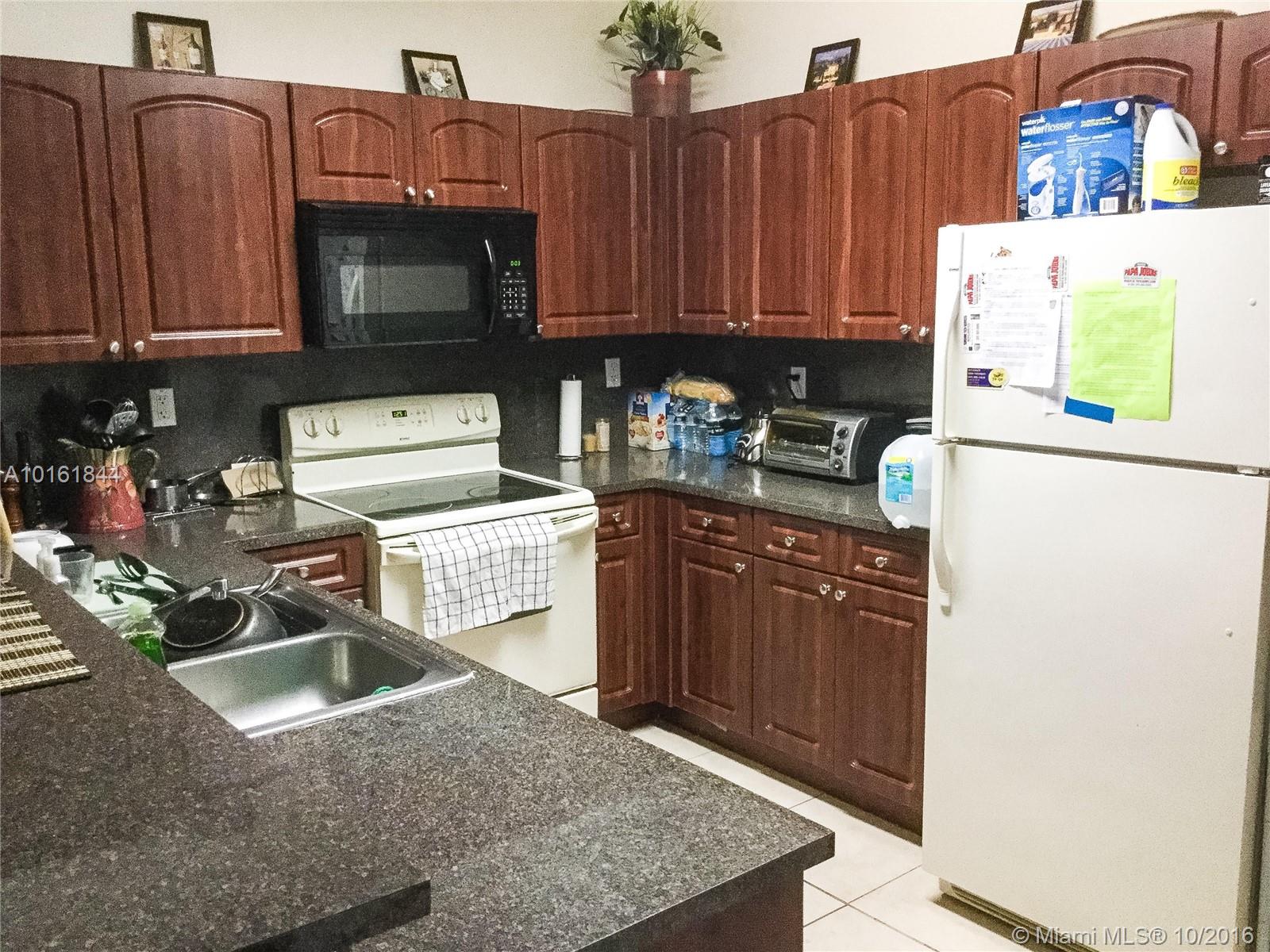 Kendall Greens Condo - Residential Lease