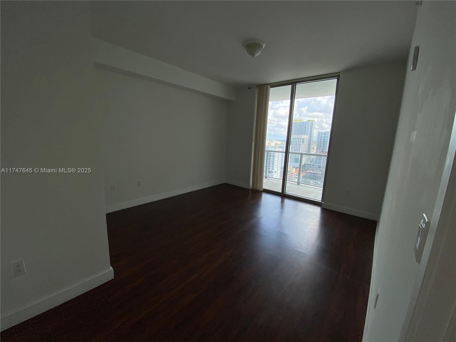 THE AXIS ON BRICKELL COND - Residential Lease
