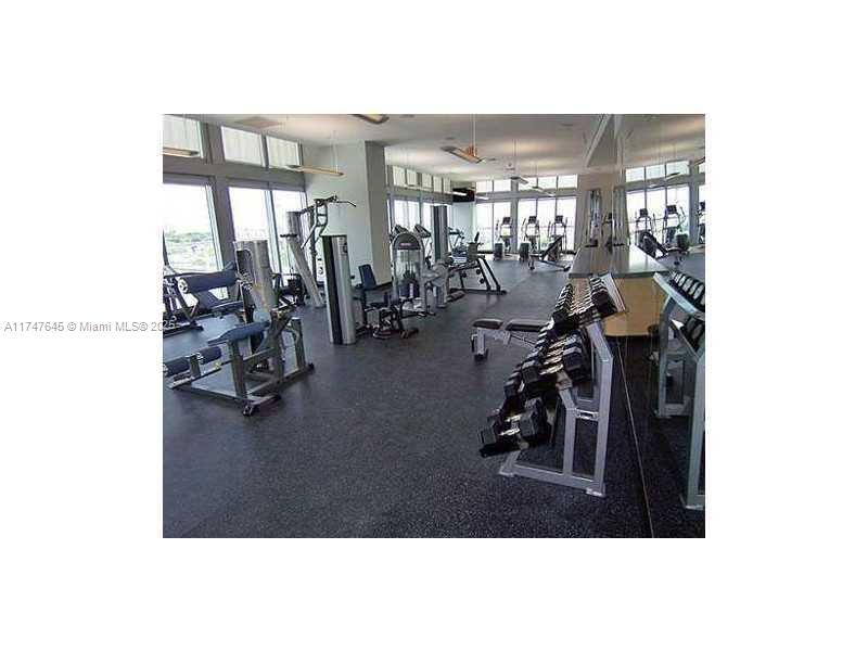 THE AXIS ON BRICKELL COND - Residential Lease