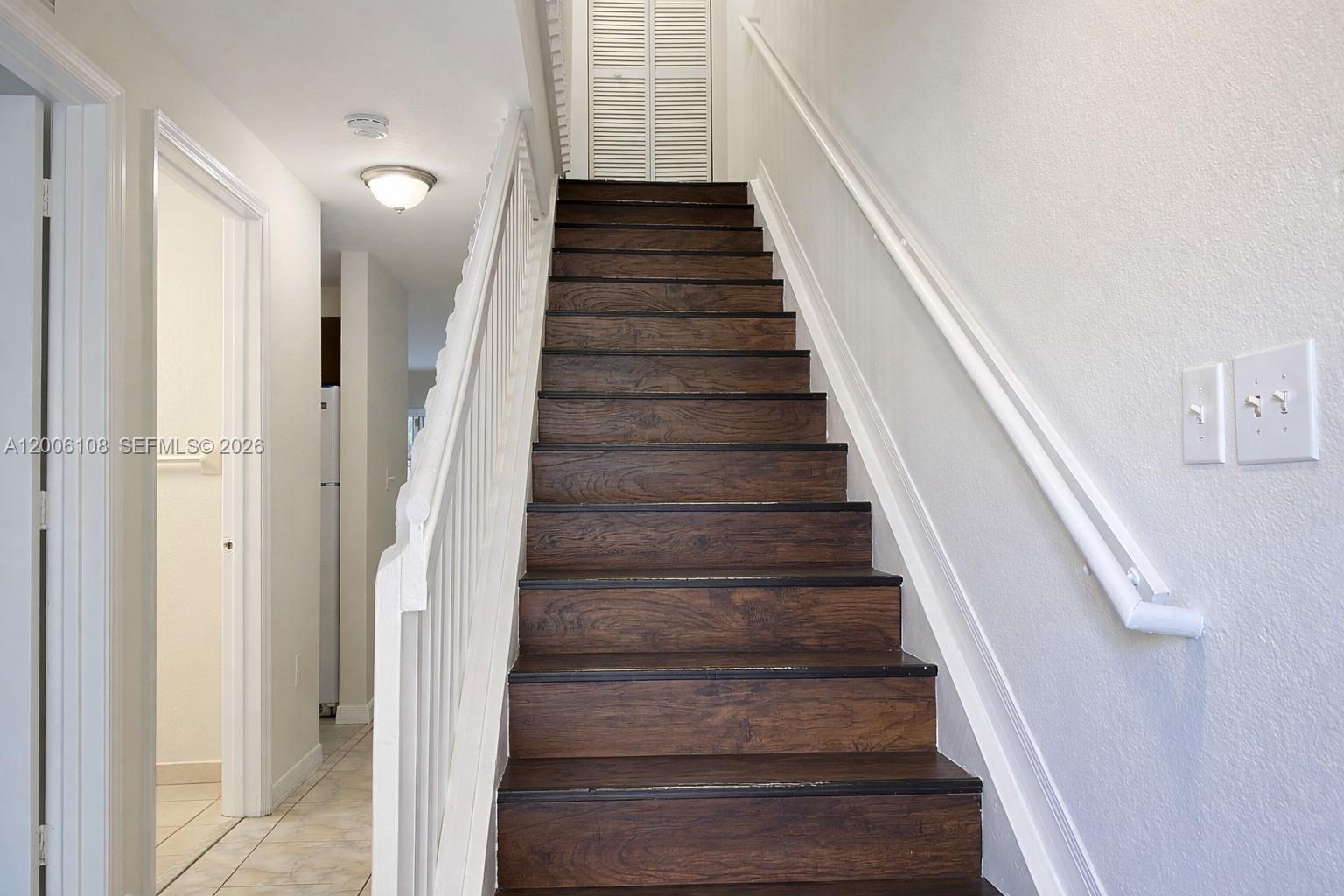 SUPERIOR GARDENS - Residential Lease