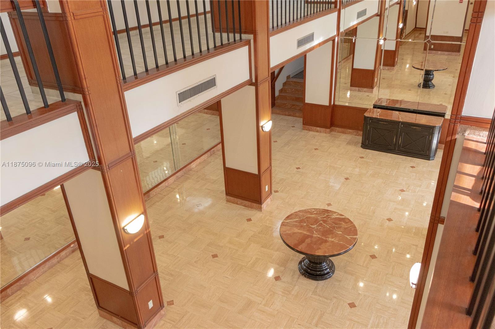 ADMIRALS PORT CONDO EAST - Residential