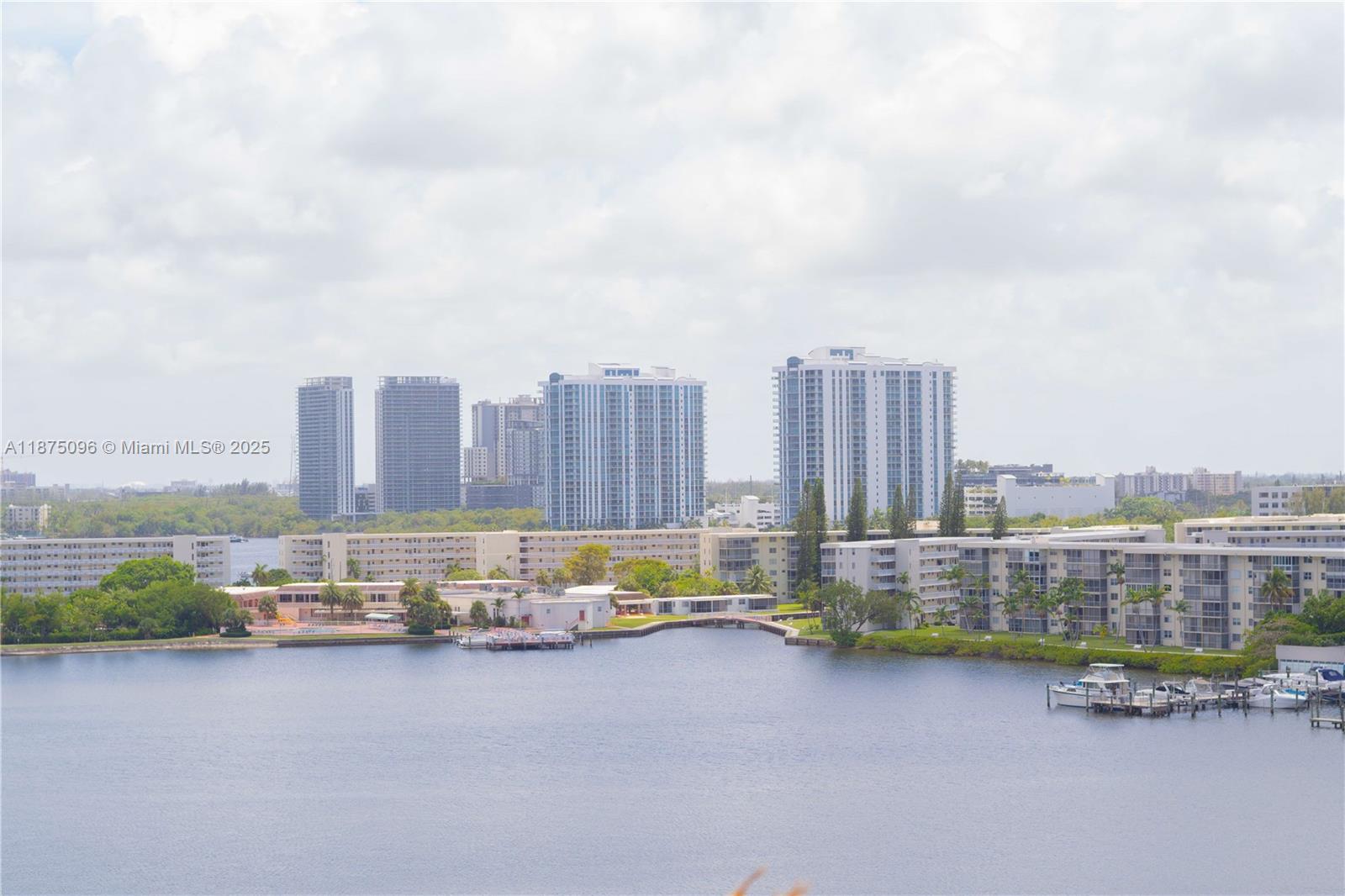 ADMIRALS PORT CONDO EAST - Residential