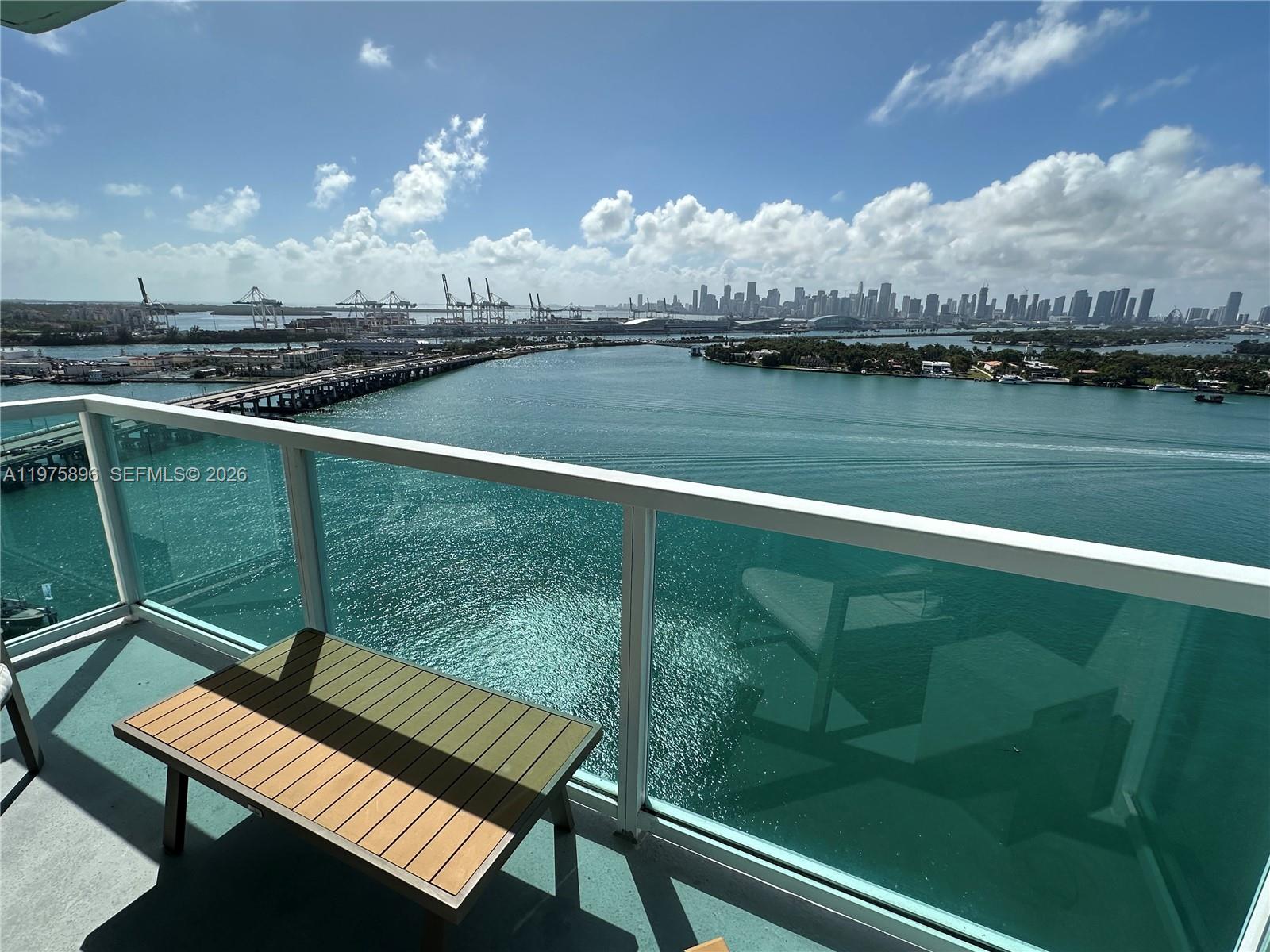 THE FLORIDIAN CONDO - Residential