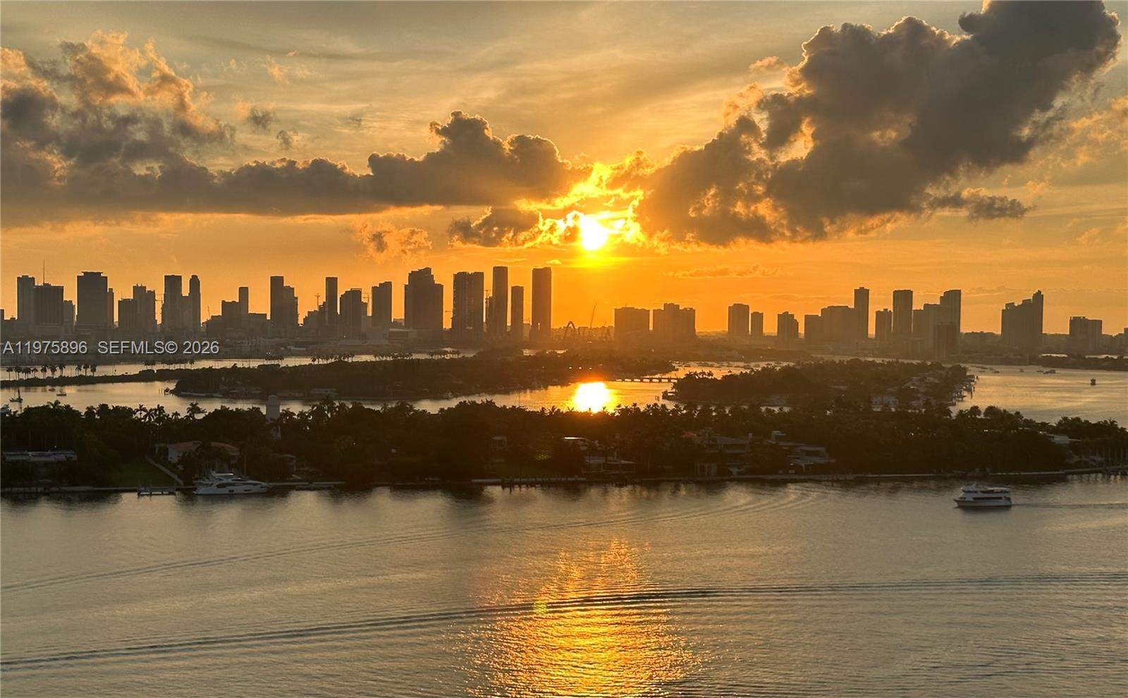 THE FLORIDIAN CONDO - Residential