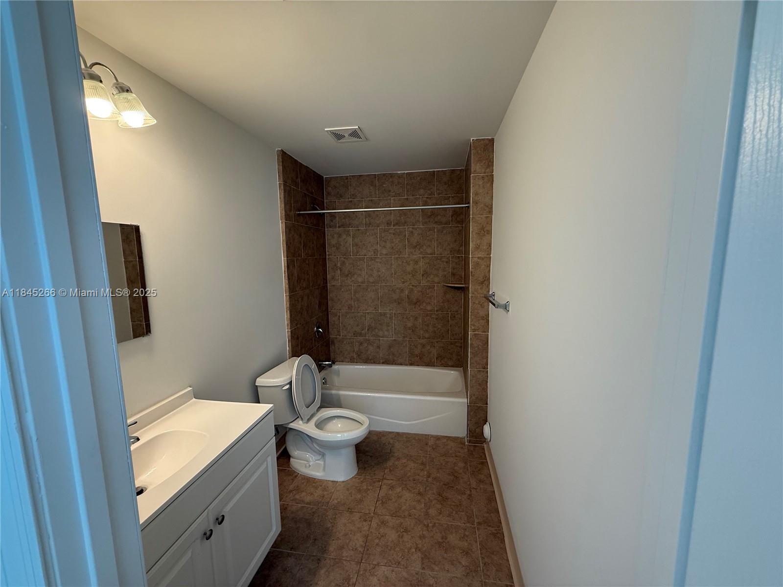 FRANKLIN SUB - Residential Lease