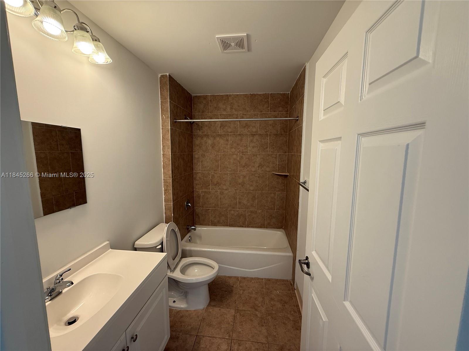 FRANKLIN SUB - Residential Lease