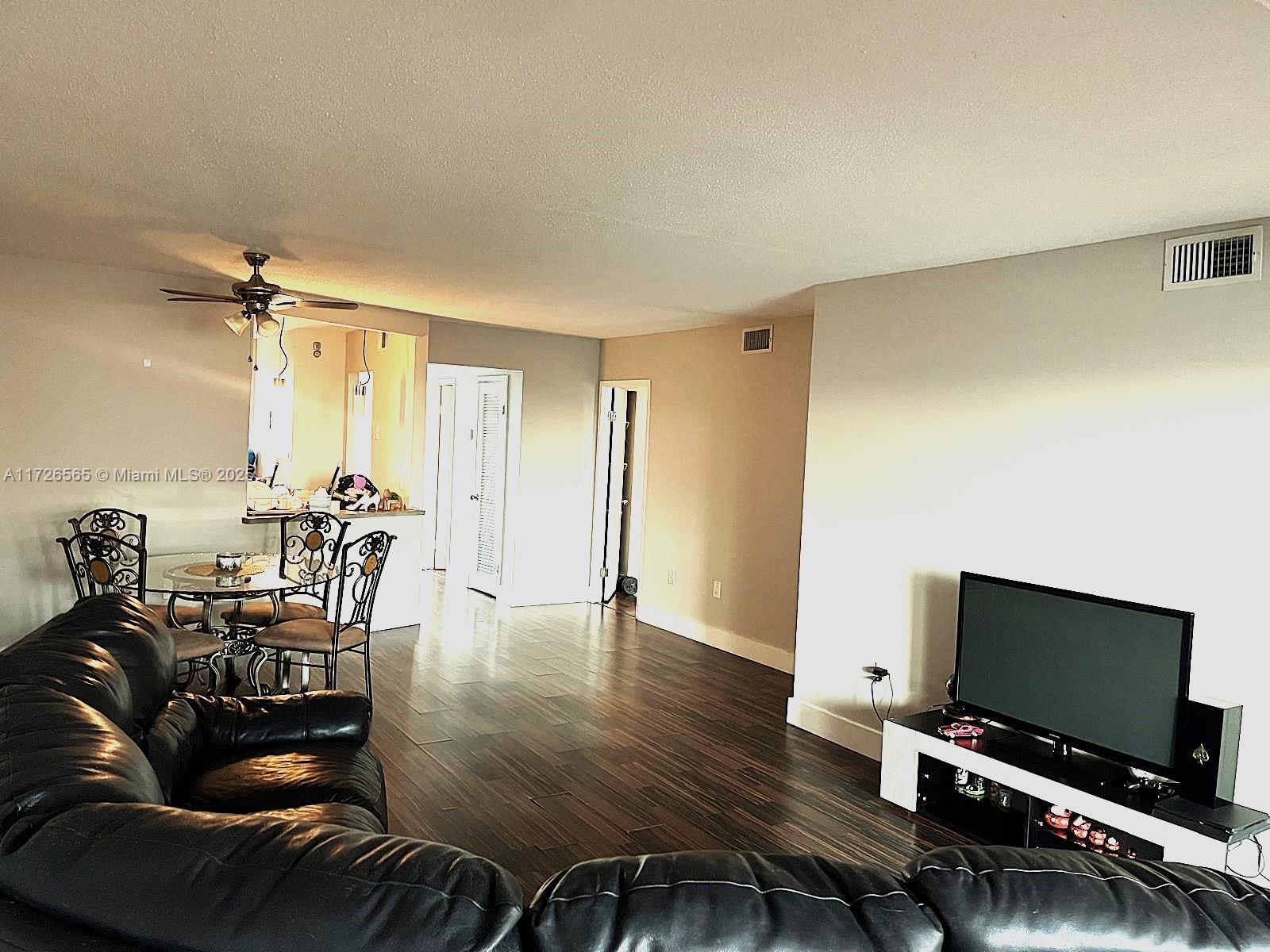 JADE WINDS GROUP - - Residential