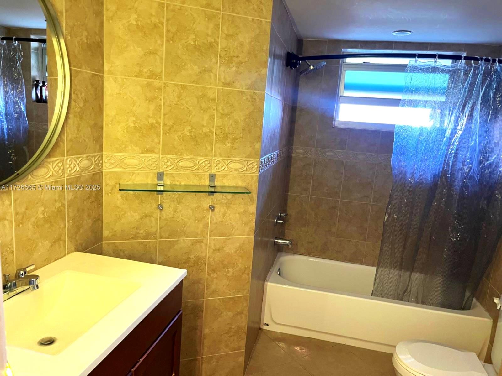 JADE WINDS GROUP - - Residential