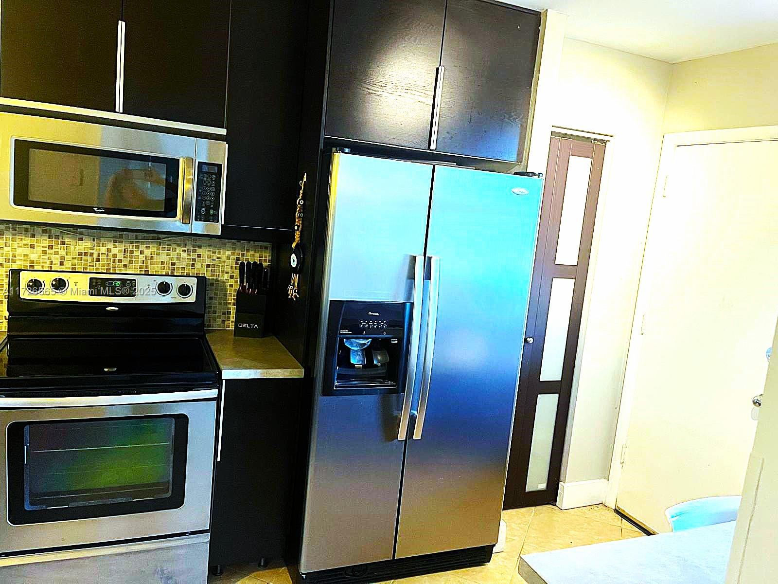 JADE WINDS GROUP - - Residential