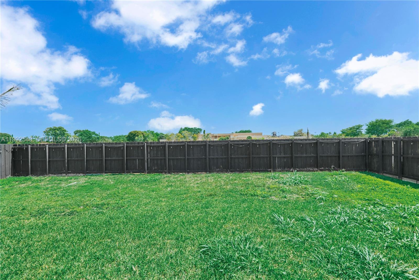 GRACELAND ESTATES NORTH - Residential Lease