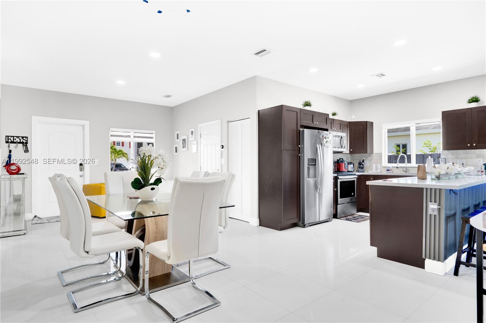 GRACELAND ESTATES NORTH - Residential Lease