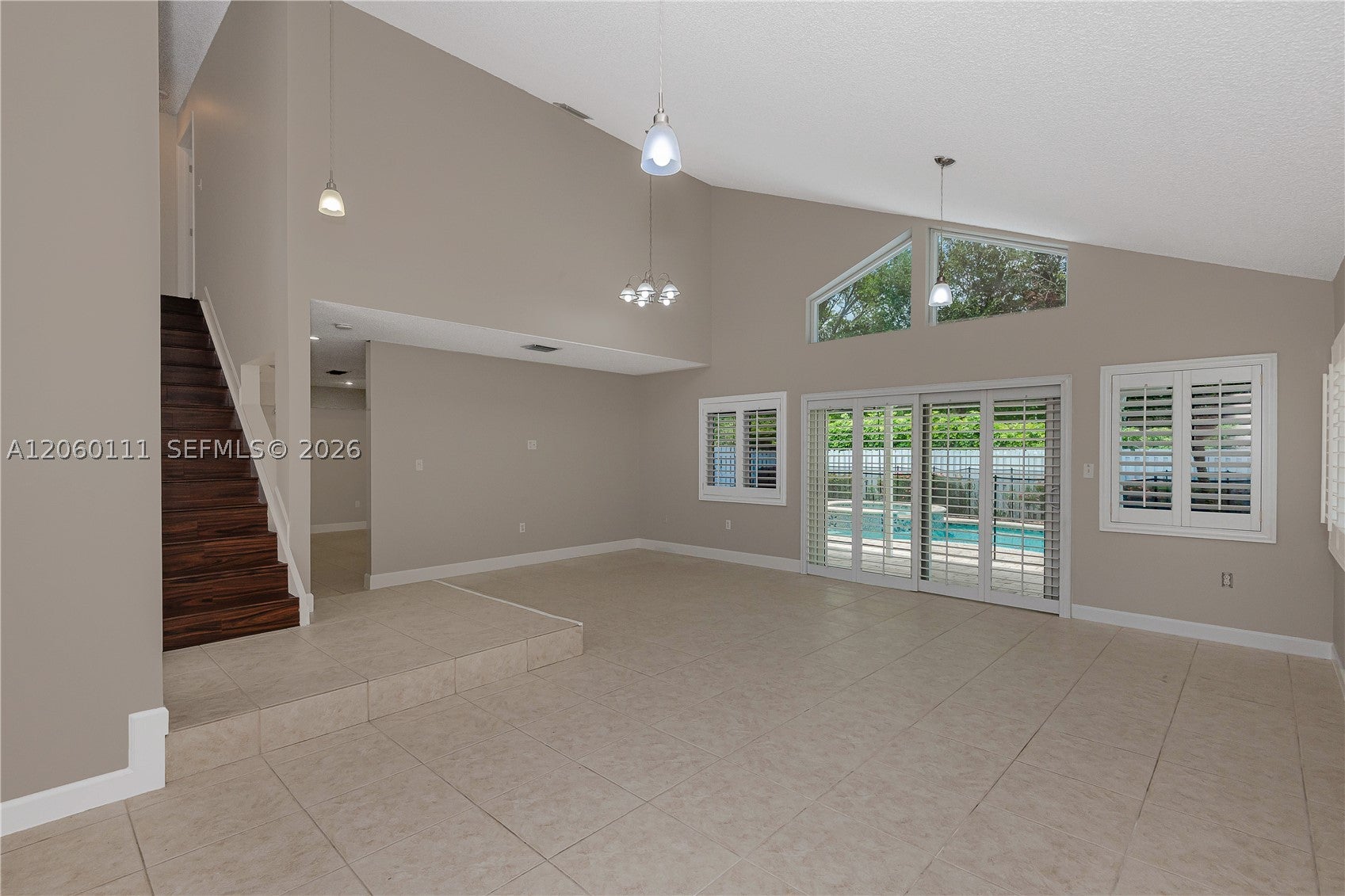 1397 Harbour Side Dr, Weston FL 33326