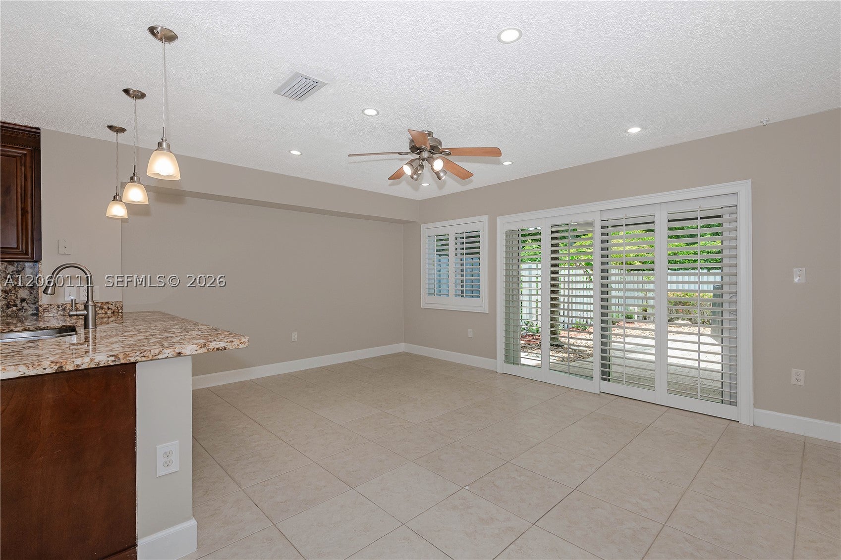 618838039 1397 Harbour Side Dr