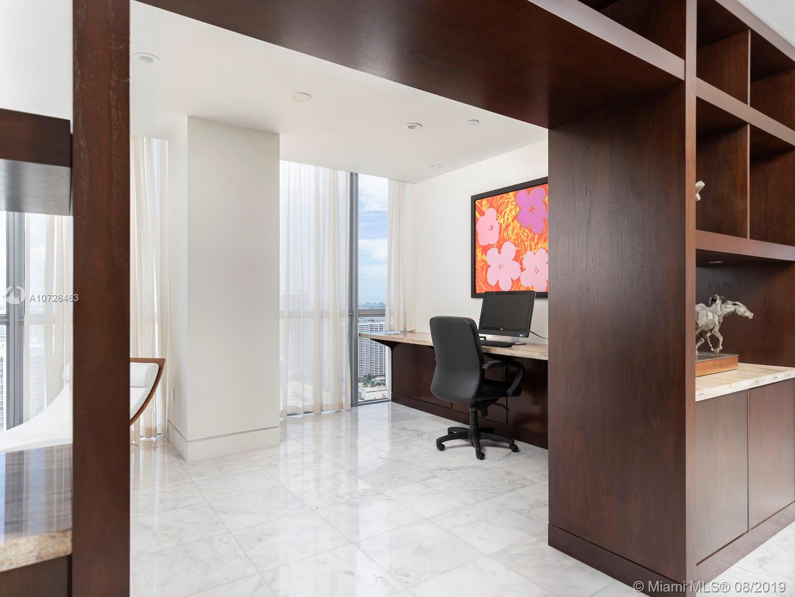 MARQUIS CONDO - Residential