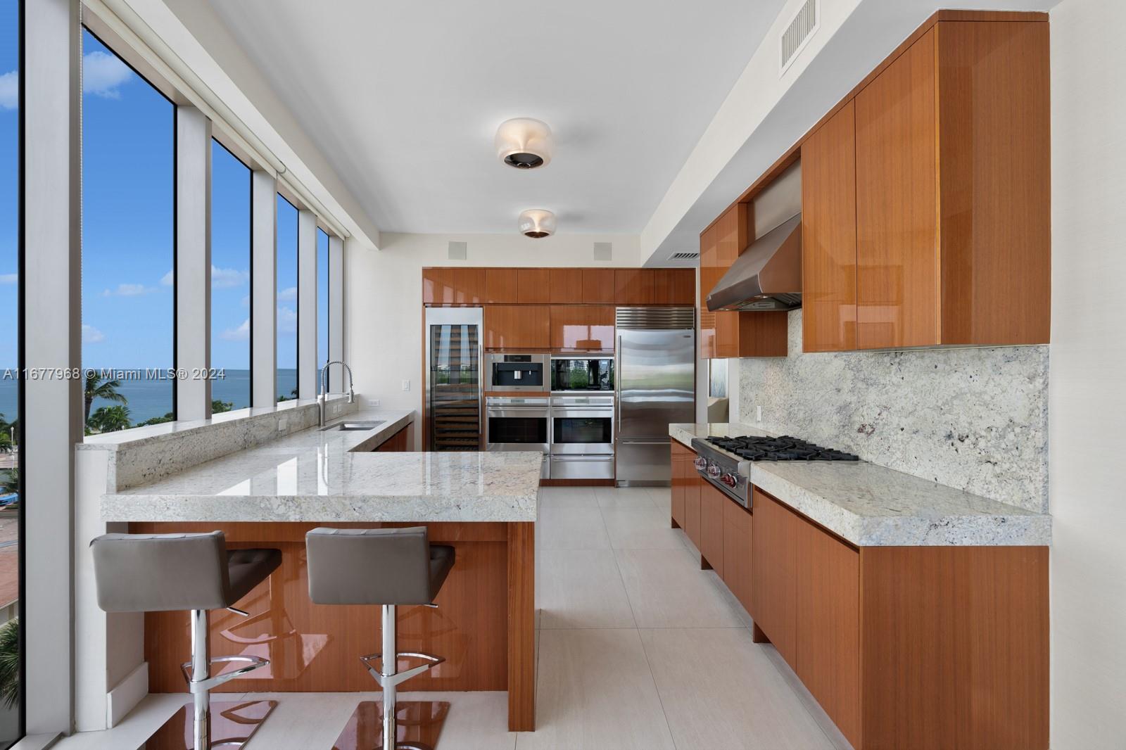 BAL HARBOUR NORTH SOUTH C - Residential