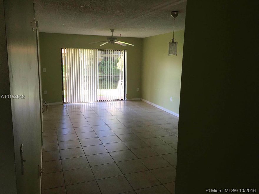 GORGEOUS  2 BED,2BATH, CONDO IN PRESTIGIOUS CANAL FRONT, COMPLETELY RENOVATED UNIT, THIS ONE HAS IT ALL, GRANITE/WOOD KITCHEN,VIEW.  WHETHER  YOU ARE LOOKING FOR AN INVESTMENT PROPERTY THIS ONE HAVE A GREAT LOCATION, DONT MISS THE OPORTUNITY, YOU MUST COME AND SEE THIS BEAUTIFULLY CONDO.            """ REDUCE FOR A QUICK SALE """