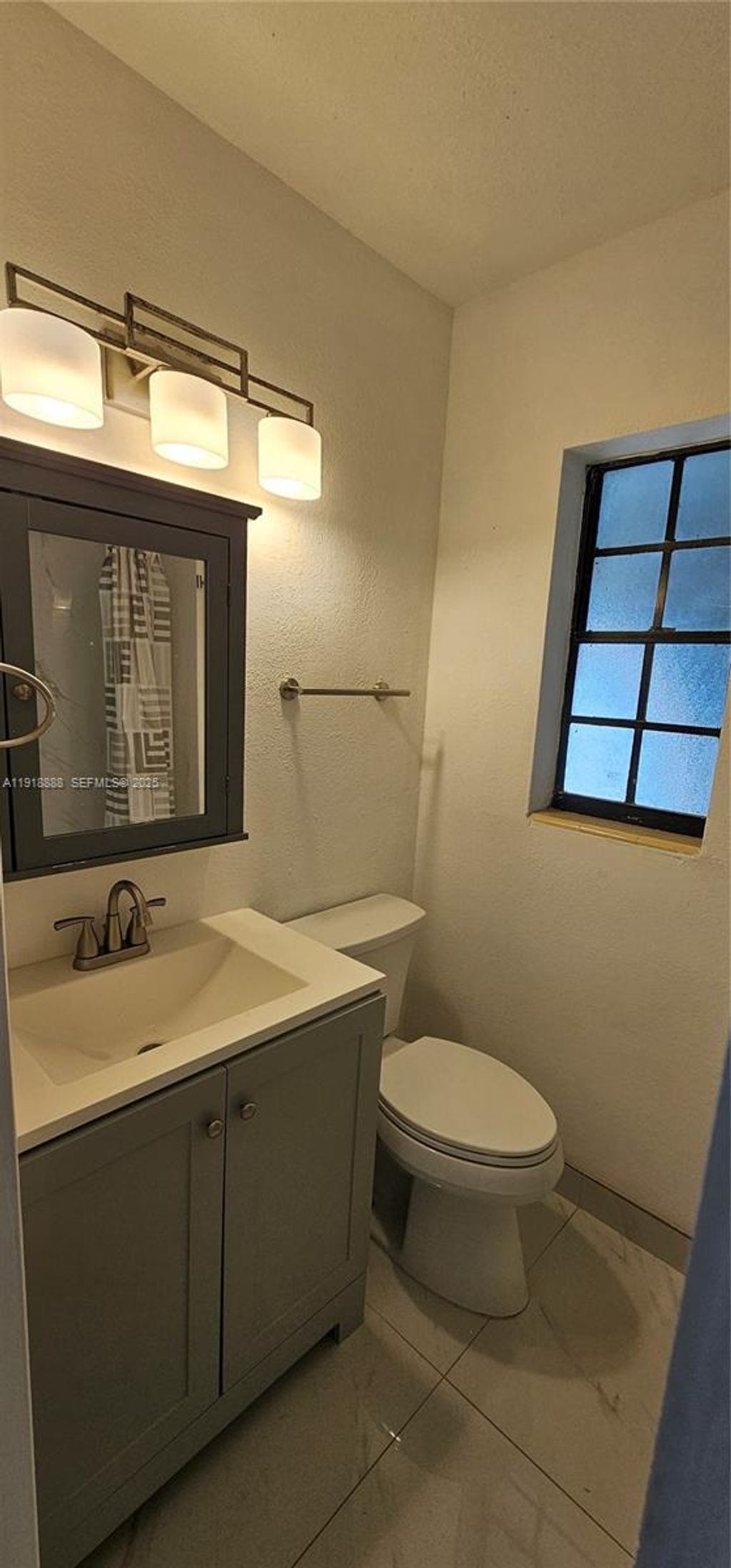 Photo of 1007 N 39th St #0, Fort Pierce, FL 34947 (MLS # A11918888)