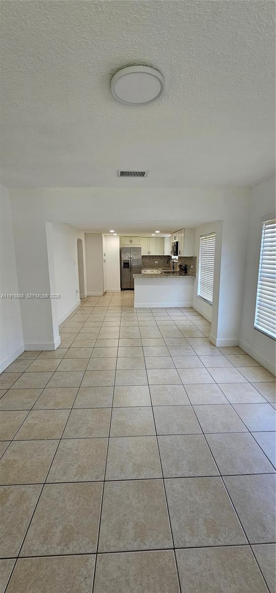 SUNLAND GARDENS PLAT 2 - Residential Lease