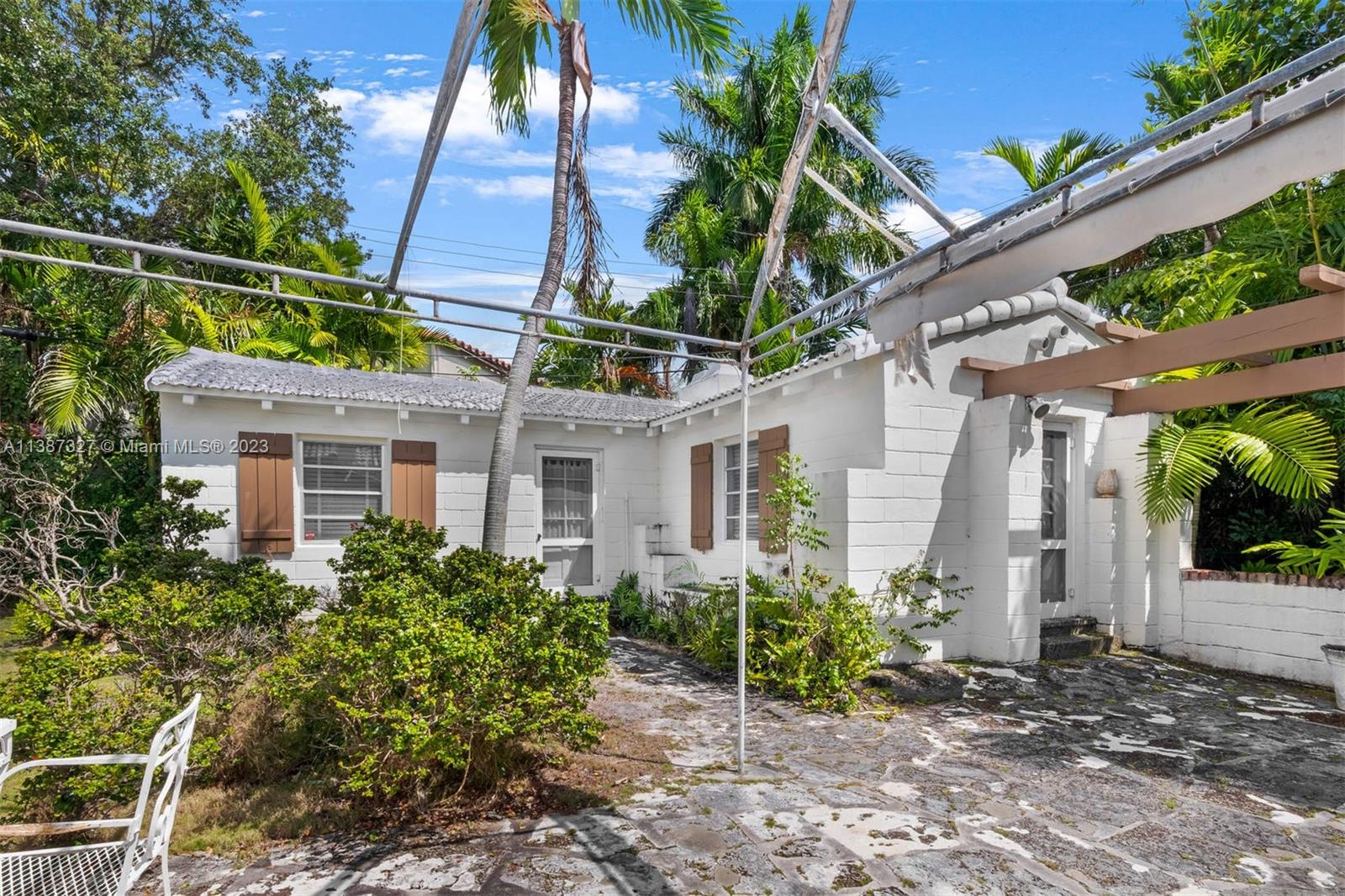 BEACH VIEW ADDN - Residential