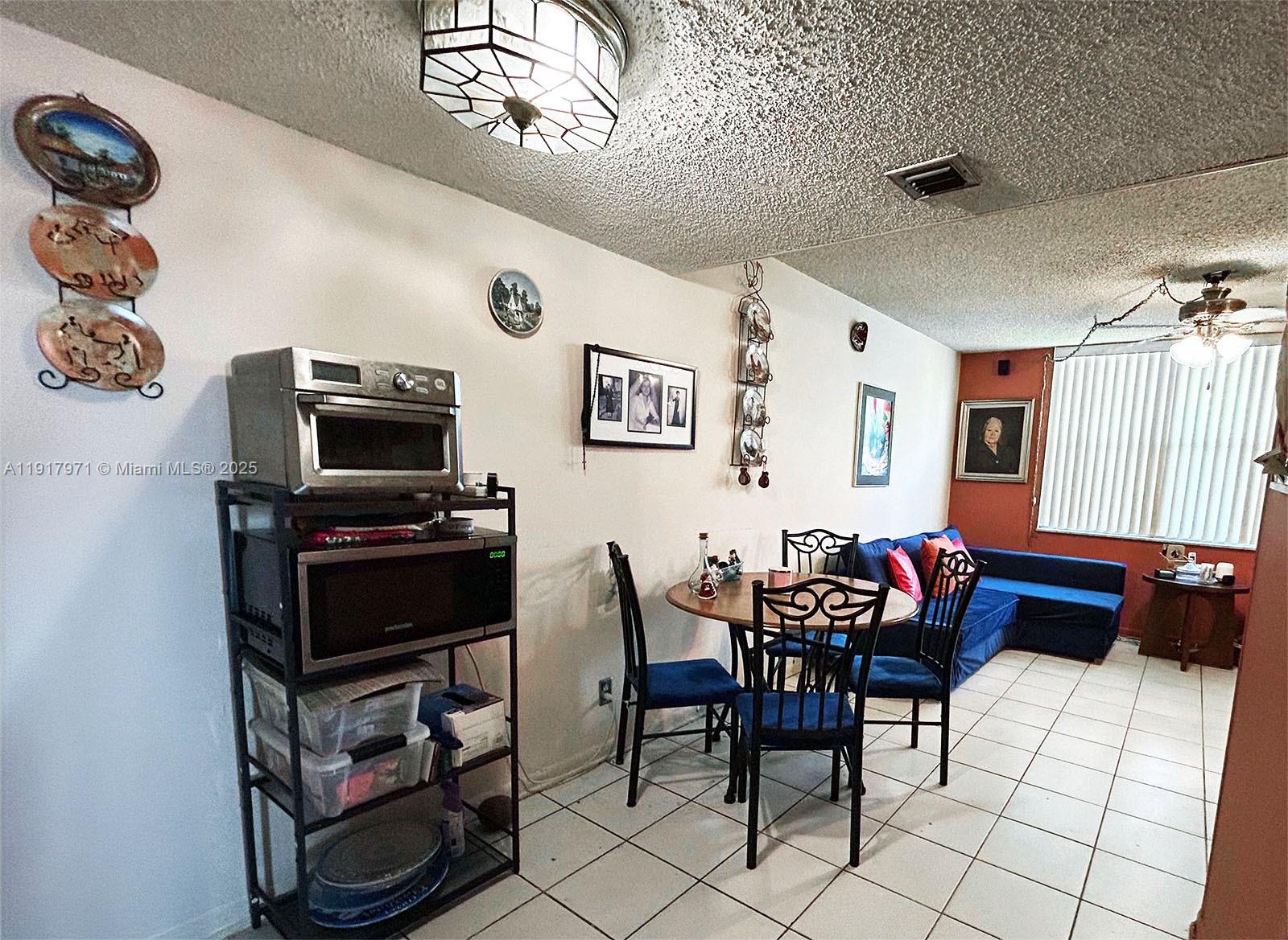 BAYCOURT TOWERS CONDO - Residential