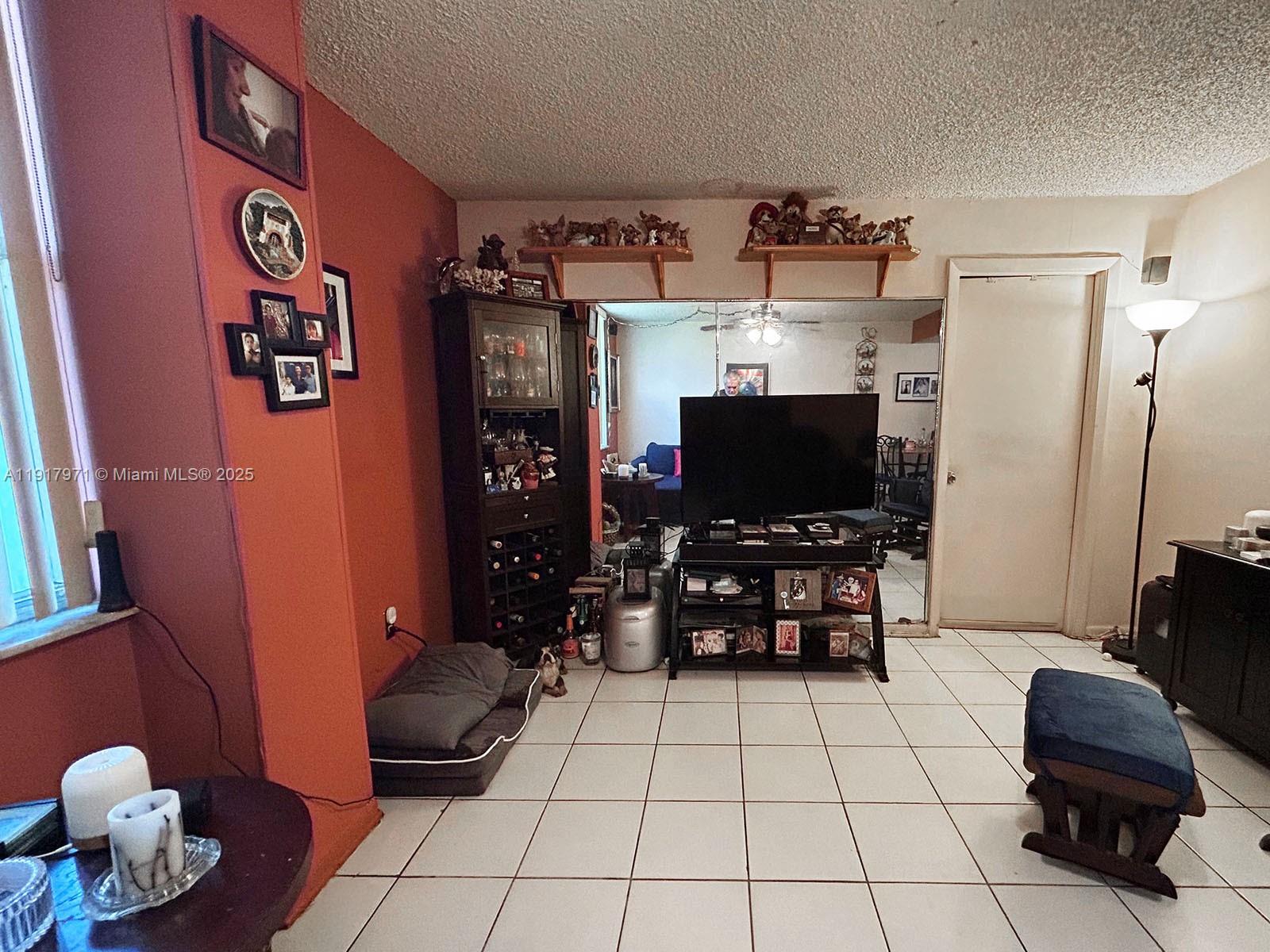 BAYCOURT TOWERS CONDO - Residential