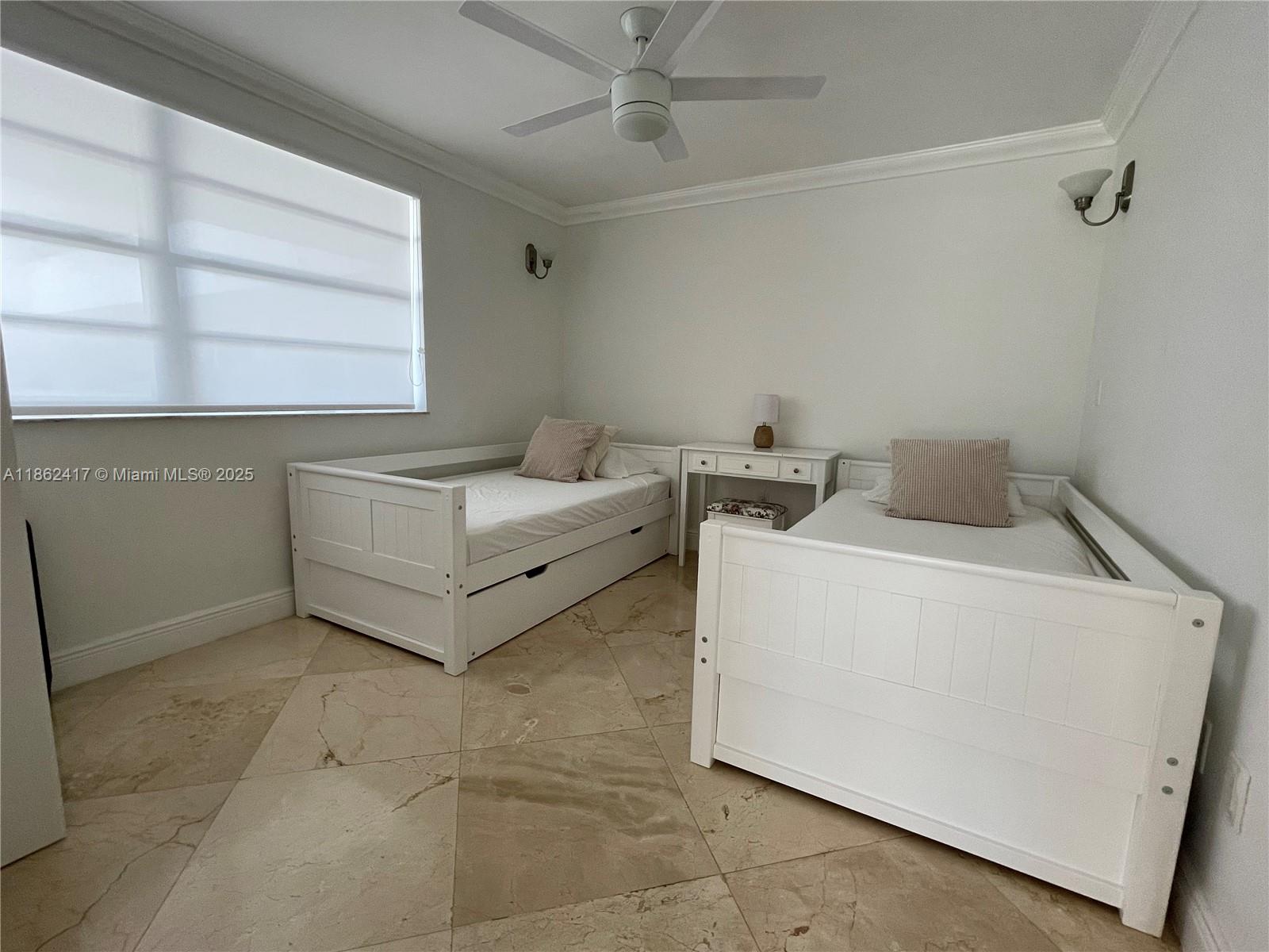 KEY BISCAYNE COMMODORE CL - Residential Lease