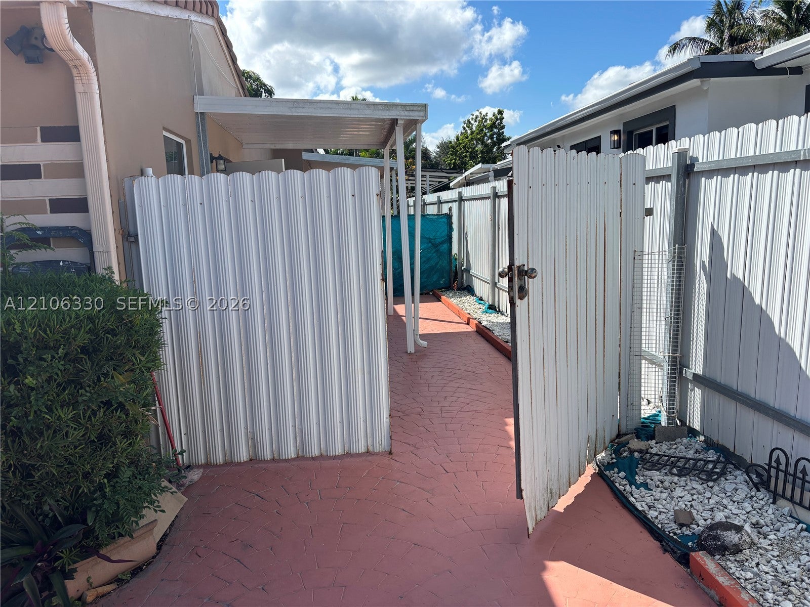 280 NW 144th St 1