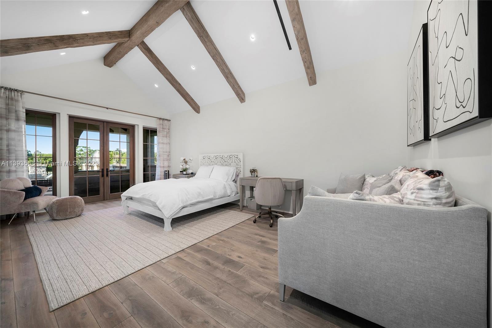 SOUTHWEST RANCHES - Residential