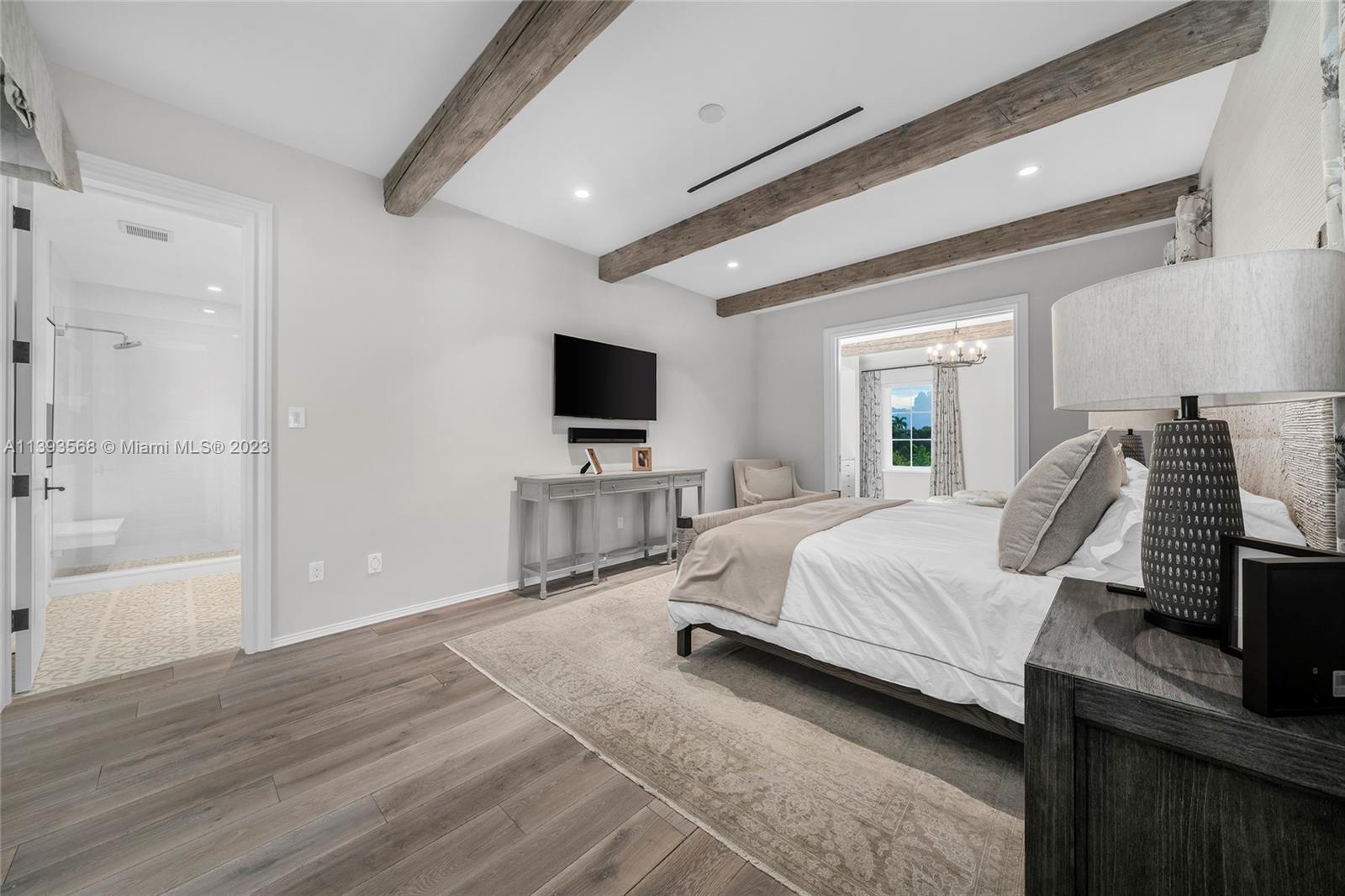 SOUTHWEST RANCHES - Residential