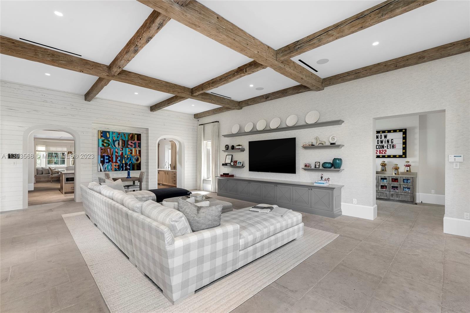 SOUTHWEST RANCHES - Residential