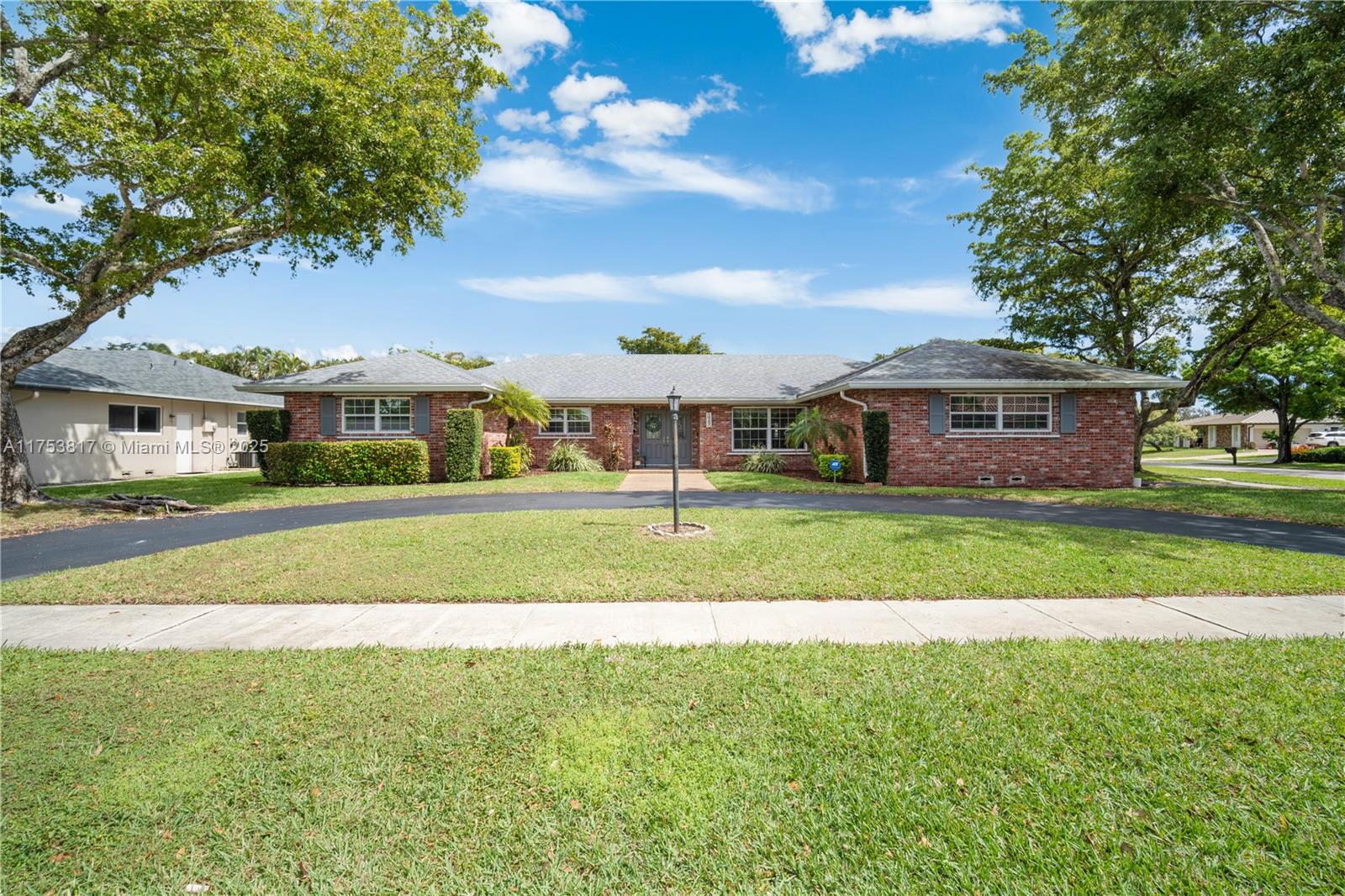 1980 SW 68th Ave