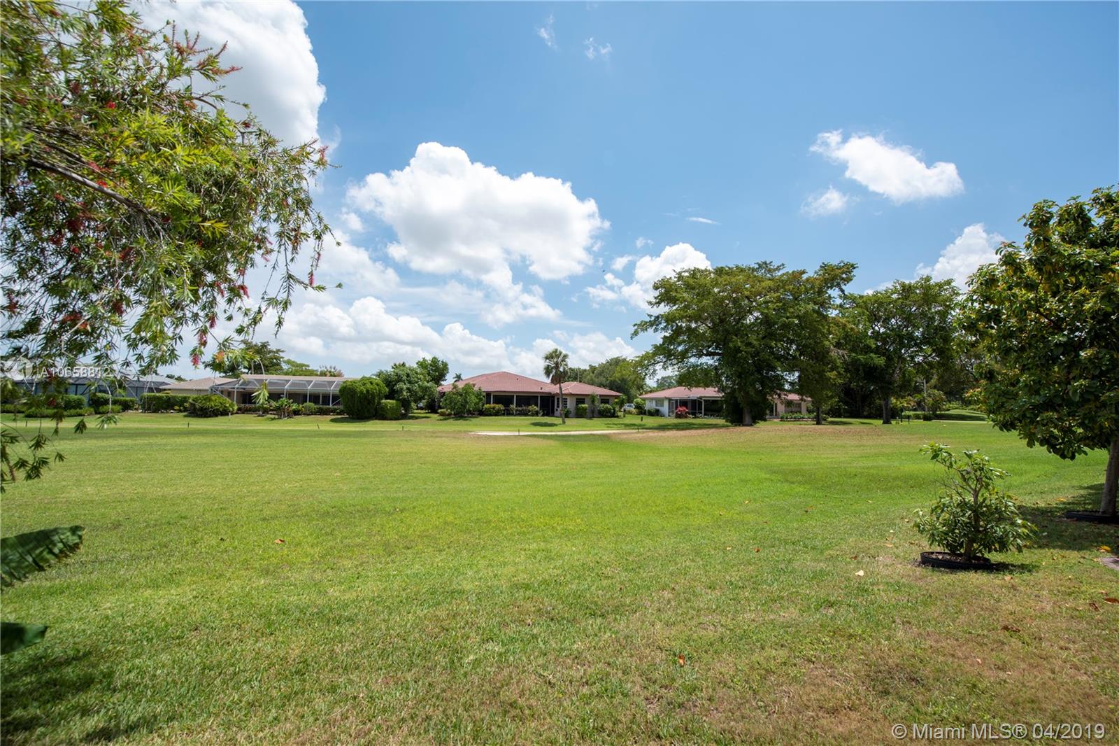 WOODLANDS SEC EIGHT - Residential