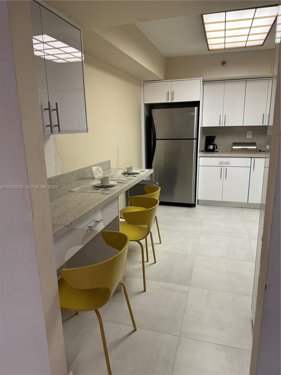 MYSTIC POINTE CONDO NO ON - Residential Lease