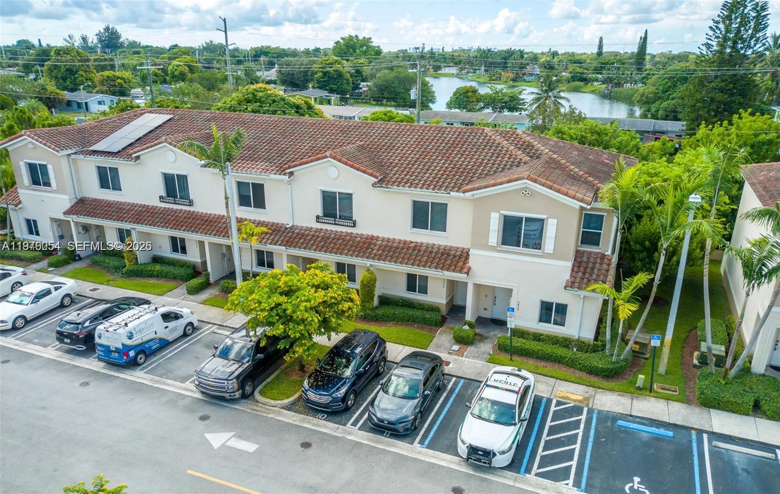 PRINCETON - Residential