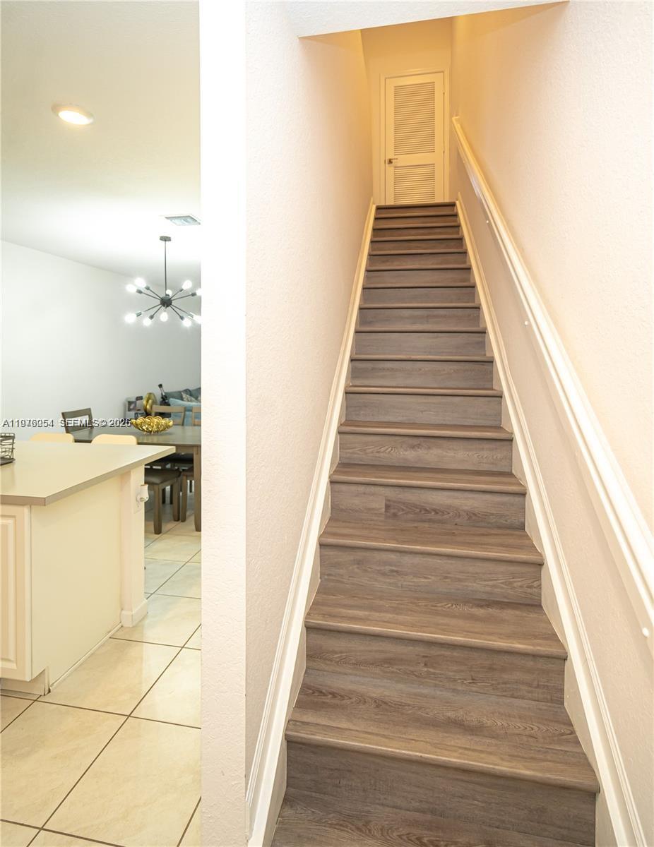 PRINCETON - Residential