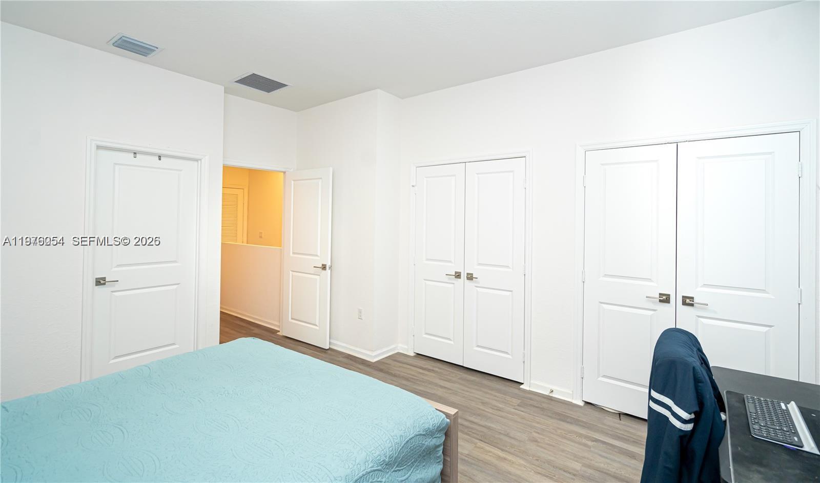 PRINCETON - Residential