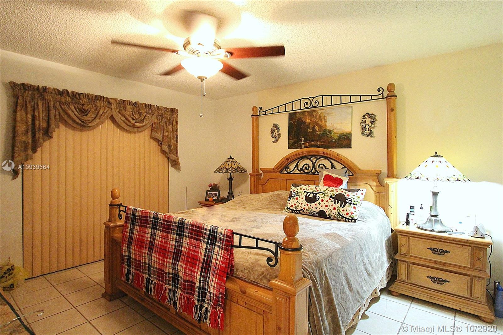 KENMORE VILLAS - Residential