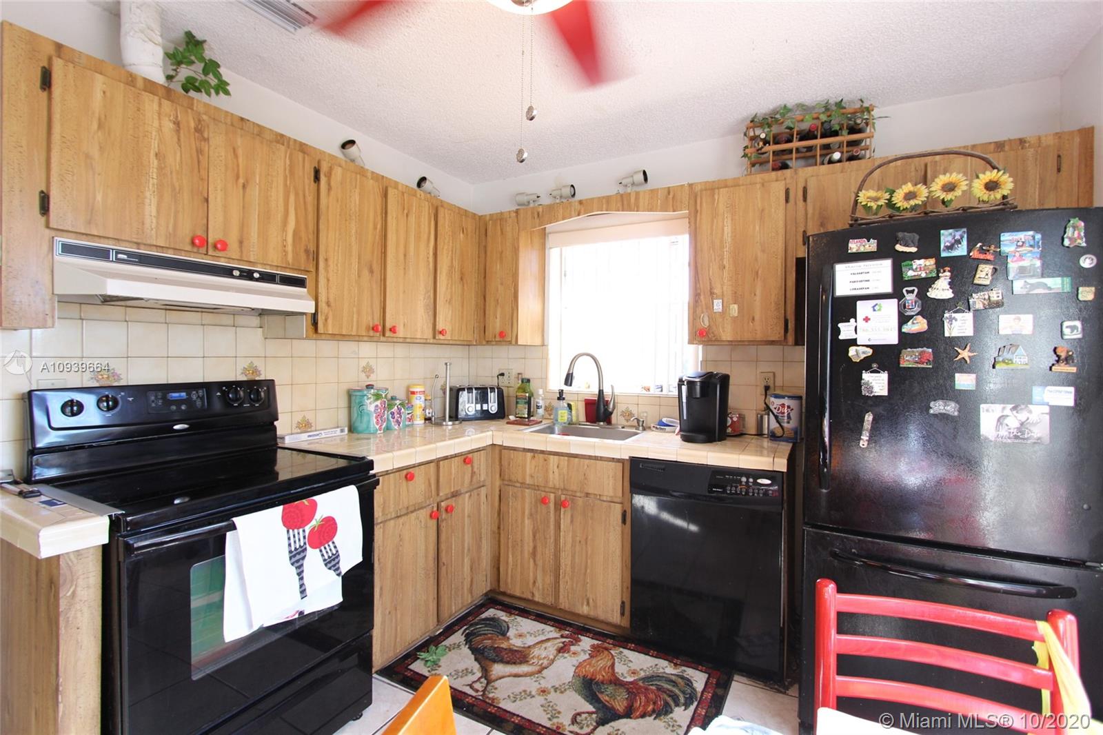 KENMORE VILLAS - Residential